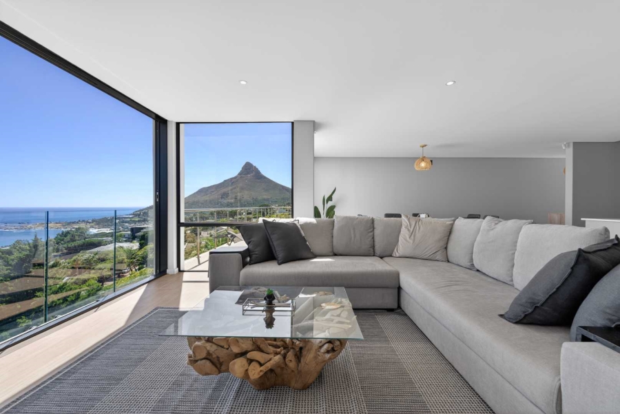 7 Bedroom Property for Sale in Camps Bay Western Cape